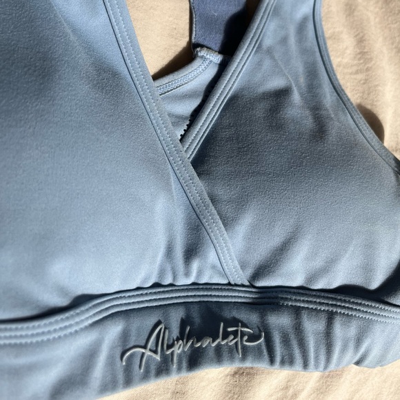 Alphalete bra xs blue - Picture 3 of 3
